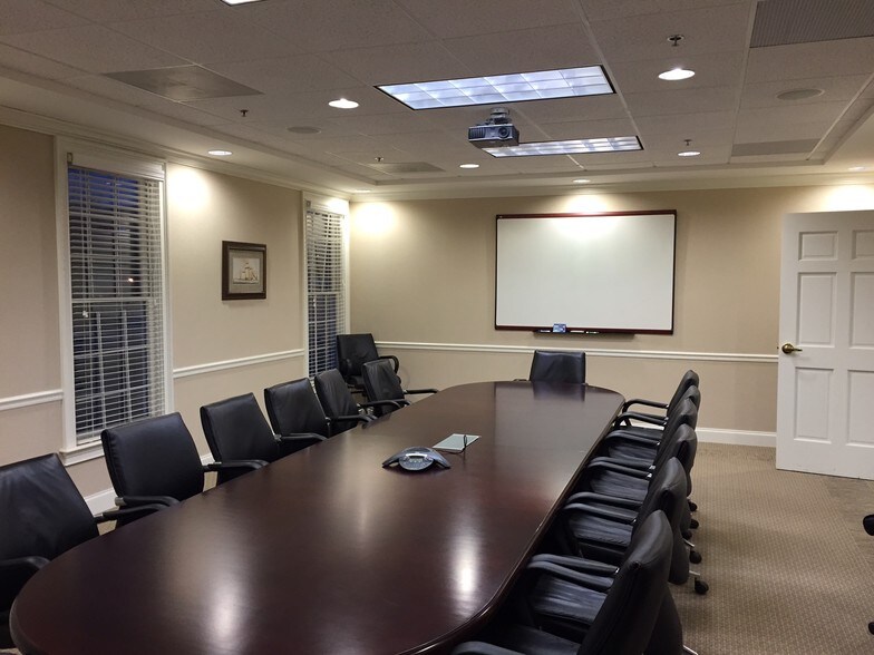 More Photos Of 1640 Powers Ferry Rd SE #11, Marietta Coworking Space