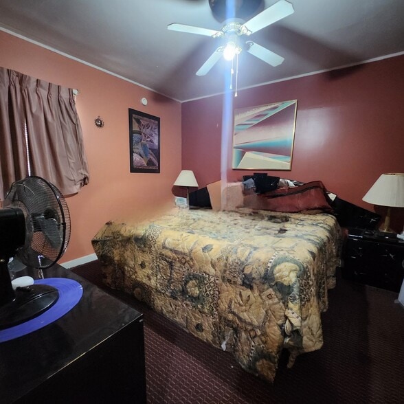 More Photos Of 1507 W Oakland Ave, Austin Hotel For Sale