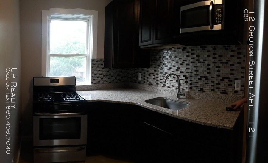More Photos Of 12-16 Groton St, Hartford Apartments For Sale