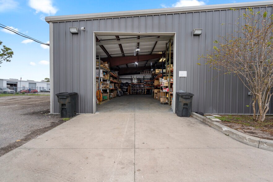 More Photos Of 7790 Industrial Rd, Melbourne Warehouse For Sale