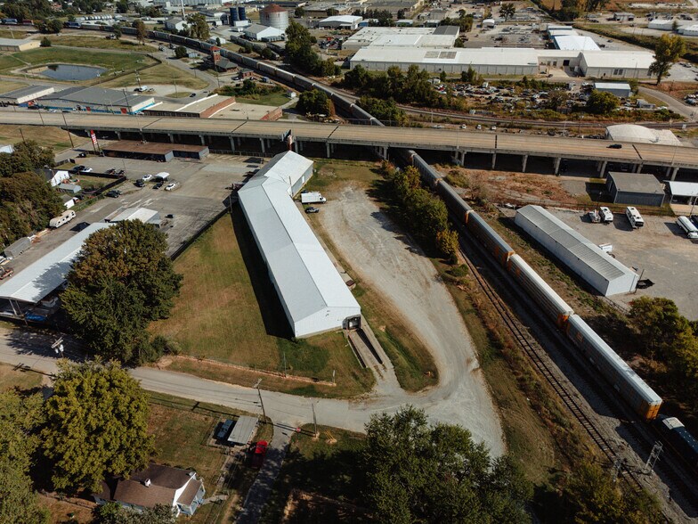 More Photos Of 1156 1st St, Henderson Warehouse For Lease