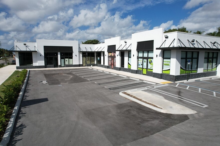 More Photos Of 1401 NW 119TH, North Miami Storefront Retail Office For Lease