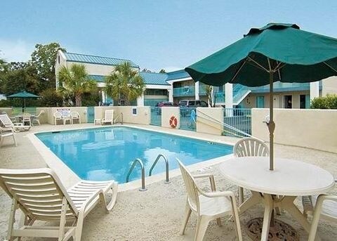 More Photos Of 337 Devereaux Dr, Natchez Hotel For Sale