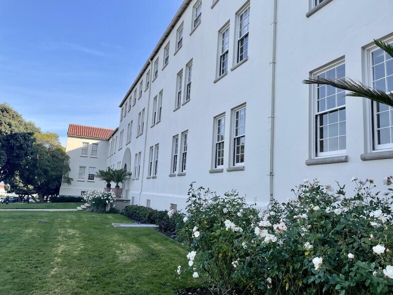 More Photos Of 39 Mesa St, San Francisco Office Residential For Lease