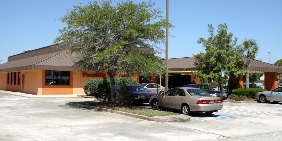 More Photos Of 3216 University Blvd S, Jacksonville Restaurant For Sale