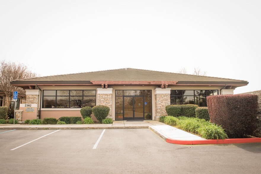 More Photos Of 2382 Maritime Dr, Elk Grove Medical For Lease