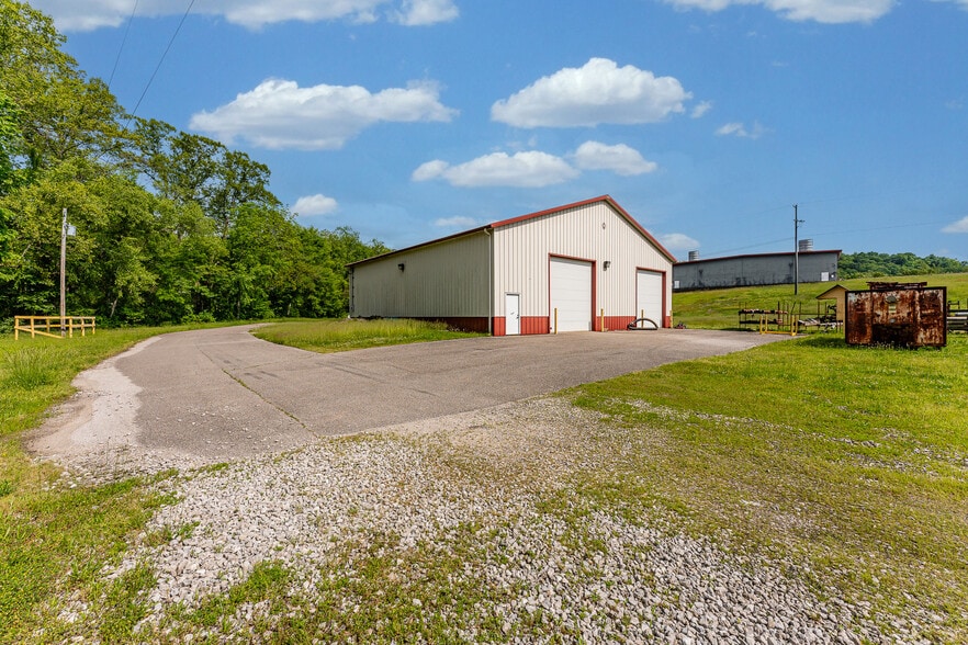 More Photos Of 55 Pleasants Industrial Park, Waverly Warehouse For Sale