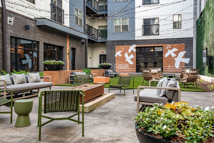 More Photos Of 120 S 5th St, Nashville Apartments For Lease