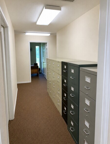 More Photos Of 192 W US Highway 380, Bridgeport Office For Sale