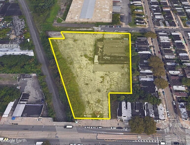 More Photos Of 1023 W Erie Ave, Philadelphia Supermarket For Sale