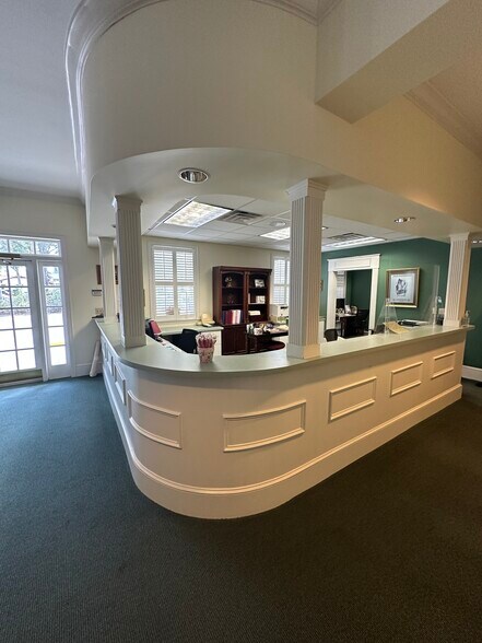 More Photos Of 1850 Bellair Blvd, Orange Park Medical For Sale