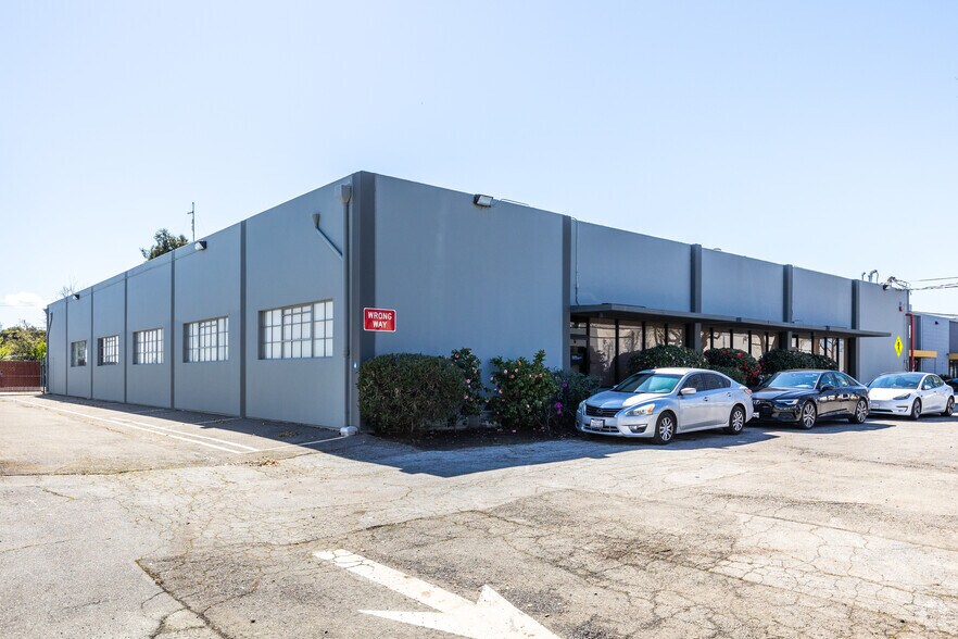 More Photos Of 1010 O'Brien Dr, Menlo Park Warehouse For Sale