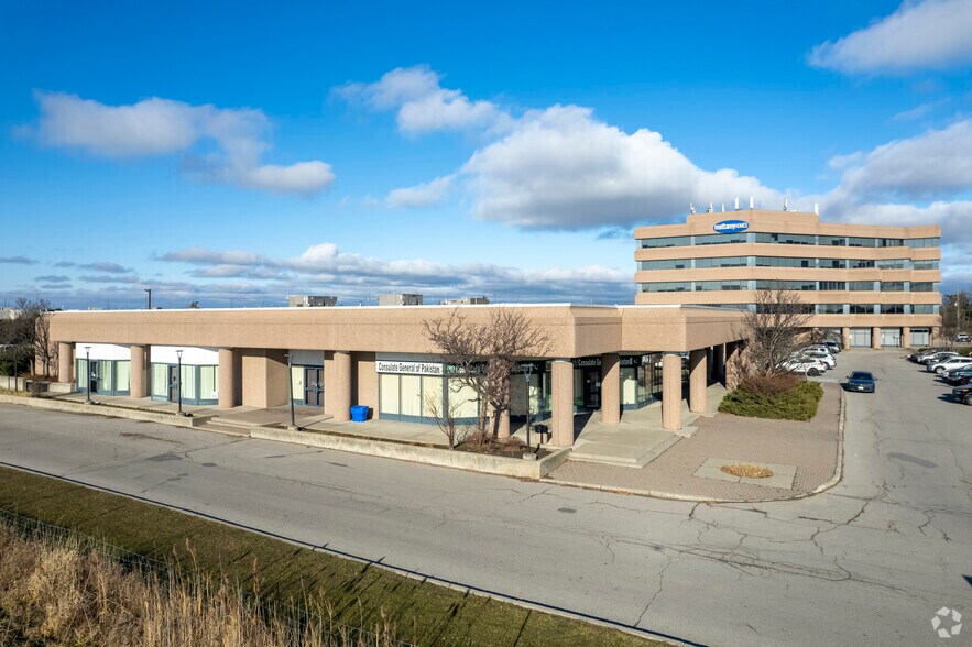 More Photos Of 7880 Keele St, Vaughan Office For Lease
