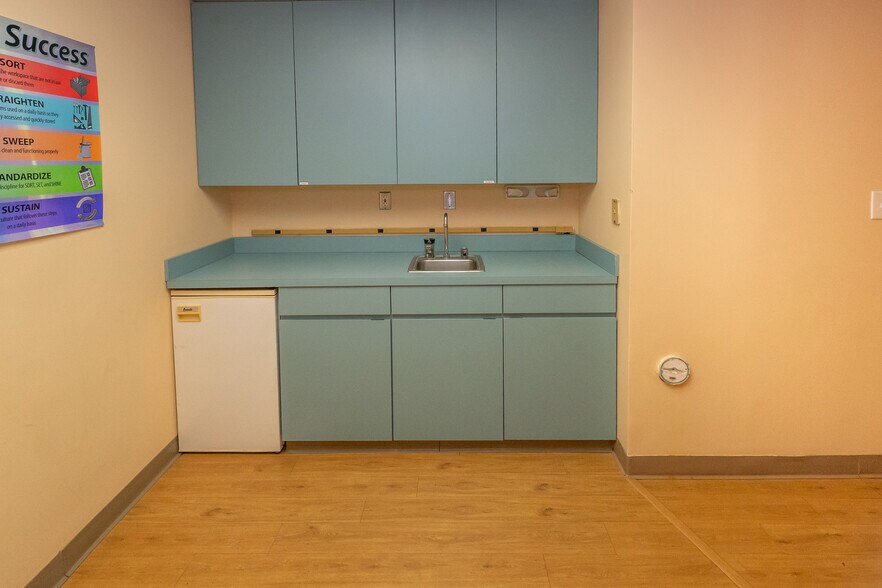 More Photos Of 622 Georges Rd, North Brunswick Medical For Sale