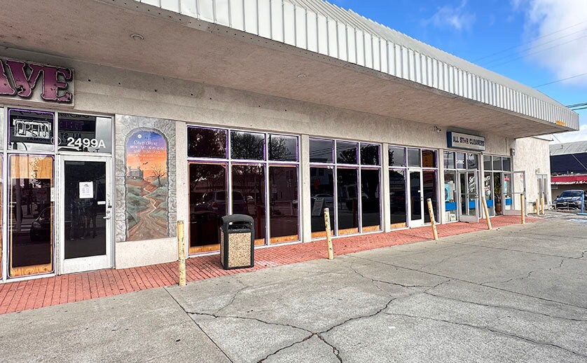 More Photos Of 2499 S El Camino Real, San Mateo Freestanding For Sale