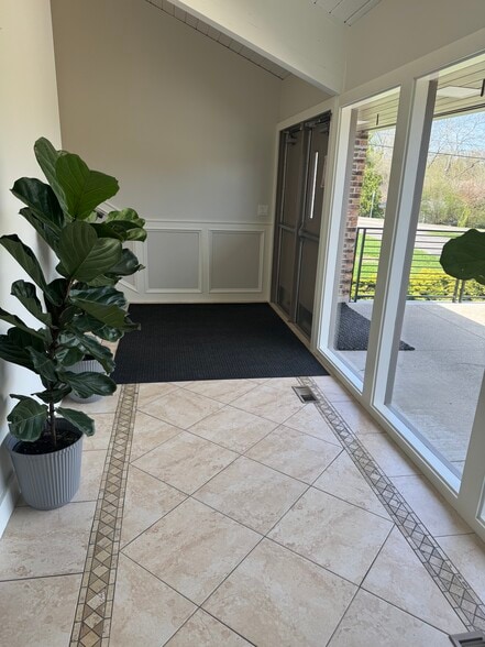 More Photos Of 272 N Hewitt Rd, Ypsilanti Religious Facility For Sale