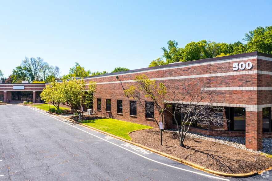 Primary Photo Of 500 Enterprise Dr, Horsham Township Flex For Lease