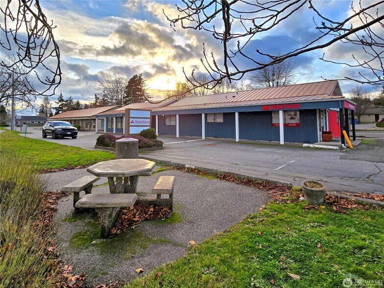 Primary Photo Of 31775 State Route 20, Oak Harbor Medical For Lease