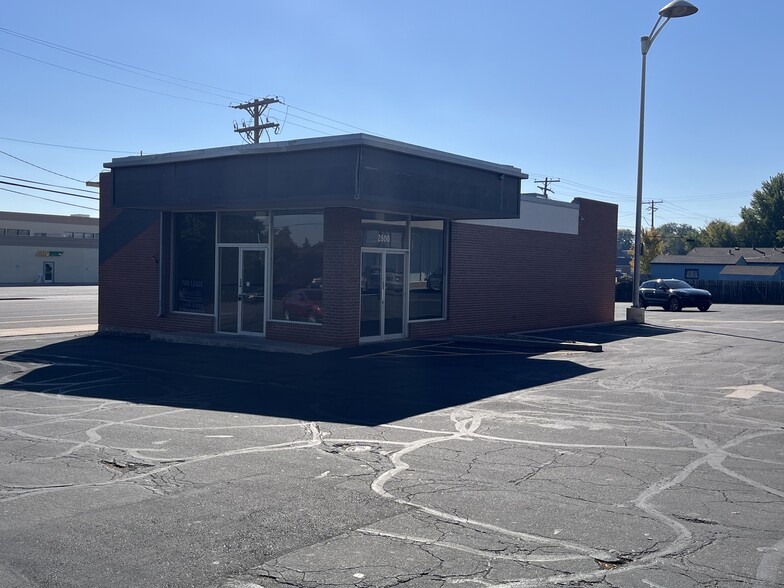 Primary Photo Of 2800 W 10th St, Greeley Restaurant For Sale