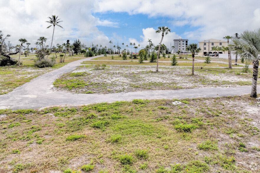 More Photos Of 2945 Estero Blvd, Fort Myers Beach Land For Sale