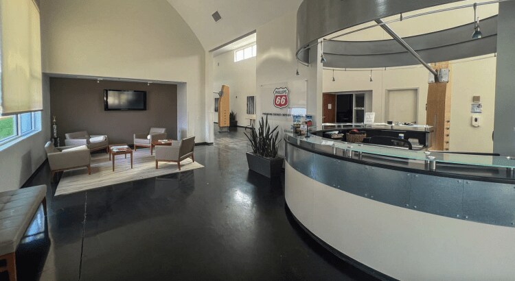 More Photos Of 3201 Quail Springs Pky, Oklahoma City Office For Sale