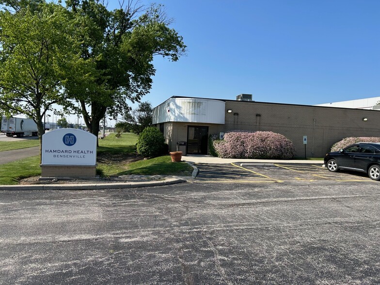 Primary Photo Of 1240 Il Route 83, Bensenville Medical For Lease