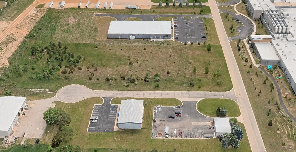 More Photos Of 221-361 Sparks St, Galesburg Land For Sale