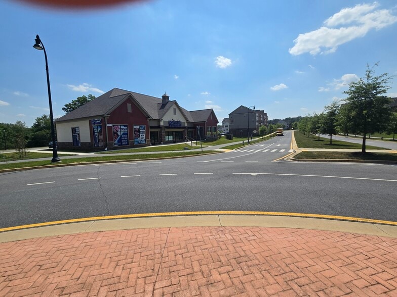 More Photos Of 13710 Little Seneca Parkway, Clarksburg Medical For Lease