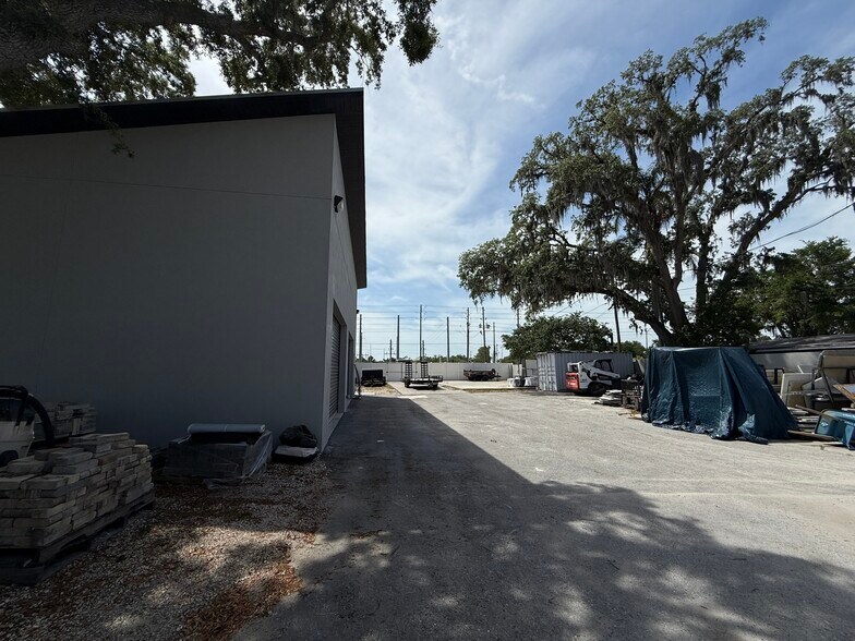 More Photos Of 2736 Land O Lakes Blvd, Land O' Lakes Storefront Retail Residential For Sale