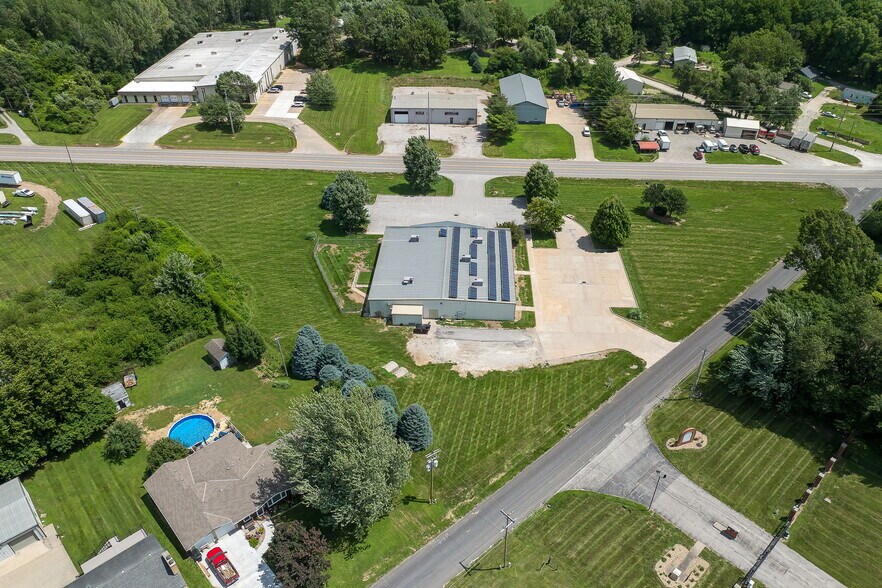 More Photos Of 20994 State Route K, Saint Joseph Office For Lease