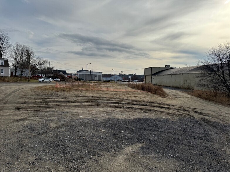 More Photos Of 2 Juniper St, Winchendon Storefront Retail Residential For Sale