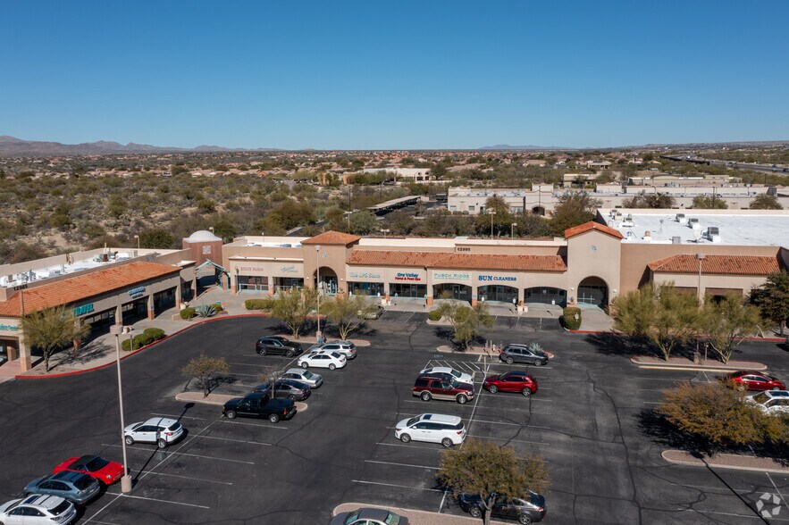 More Photos Of 12995-13005 N Oracle Rd, Tucson Freestanding For Lease