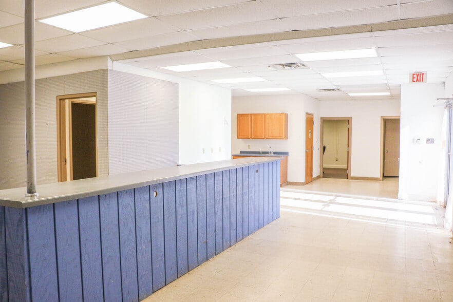 More Photos Of 3910 N Frisco Rd, Sherman Warehouse For Lease