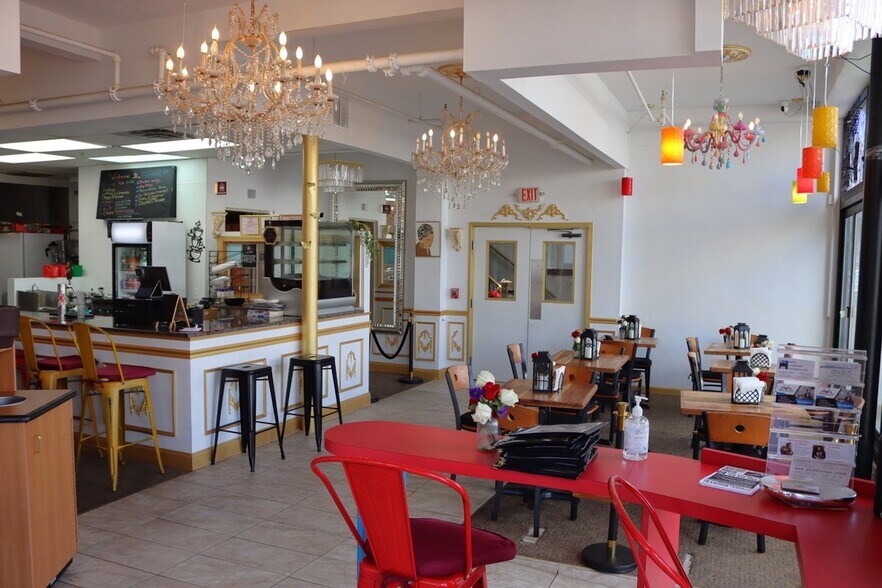 More Photos Of 1910 Westminster St, Providence Office For Lease
