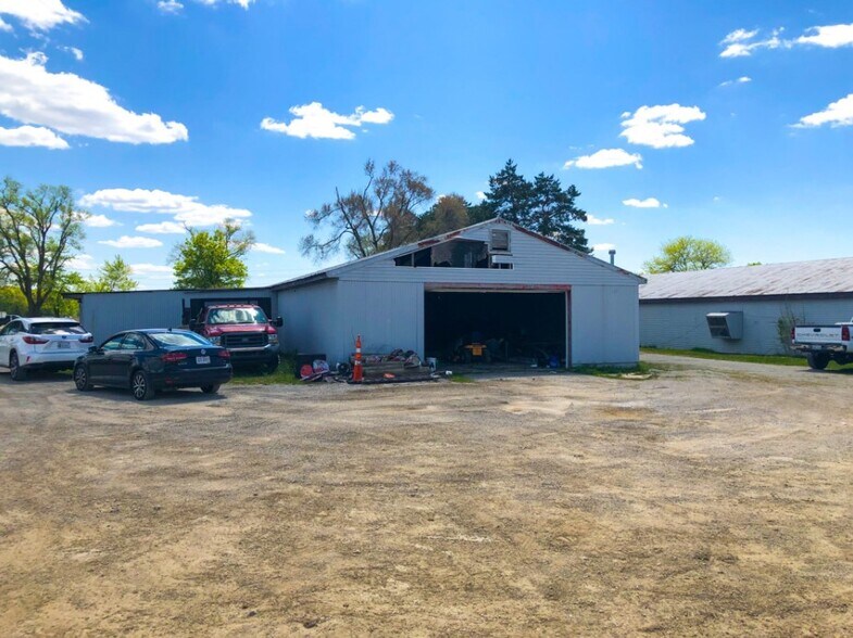 More Photos Of 13010 Five Point Rd, Perrysburg Manufacturing For Sale