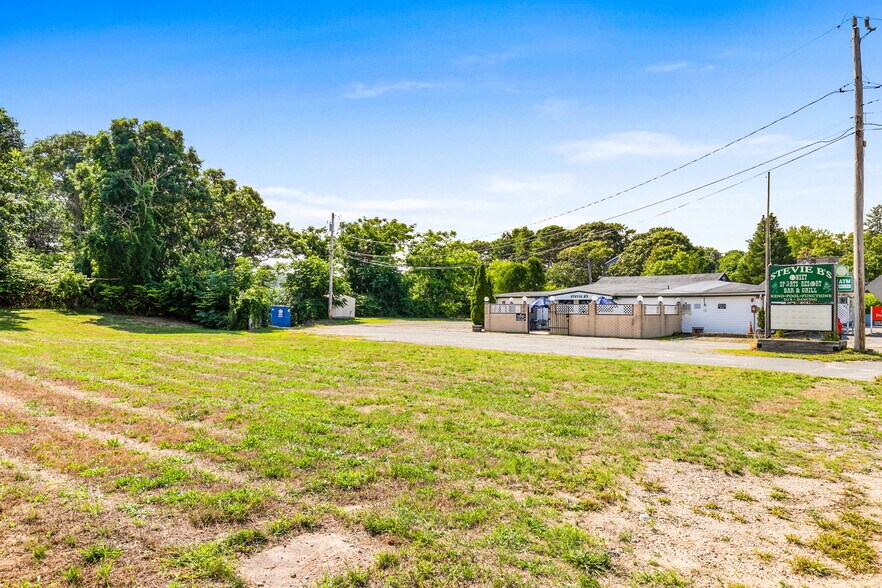 More Photos Of 270 Onset Ave, East Wareham Restaurant For Sale