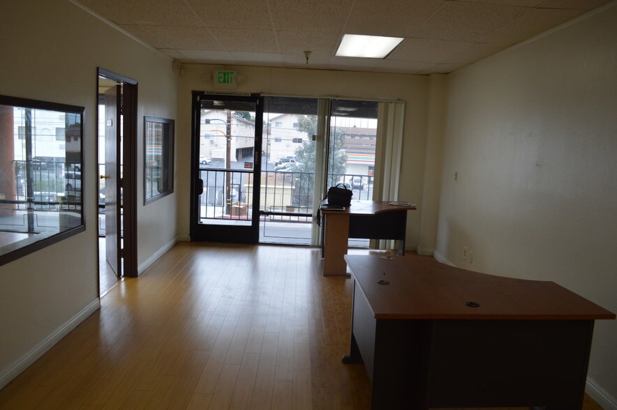 More Photos Of 1455 Monterey Pass Rd, Monterey Park Office Residential For Lease