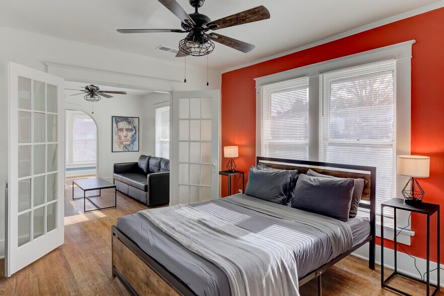 More Photos Of 963 New York St, Memphis Multifamily For Sale