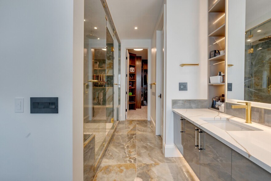 More Photos Of 48017 Harvest Ln E, Foothills Specialty For Sale