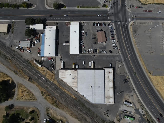 More Photos Of 518 E 1st Ave, Kennewick Industrial For Lease