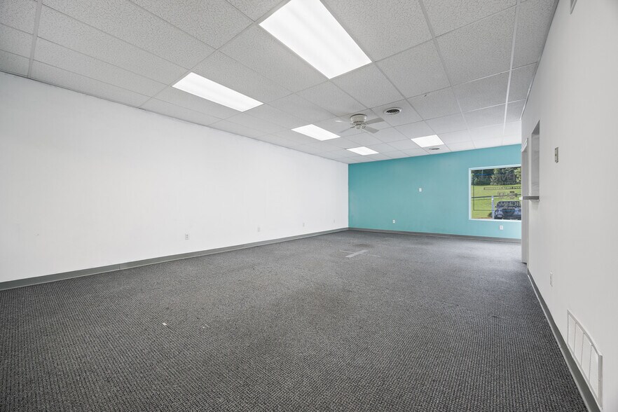 More Photos Of 673 Morganza Rd, Canonsburg Storefront Retail Office For Lease