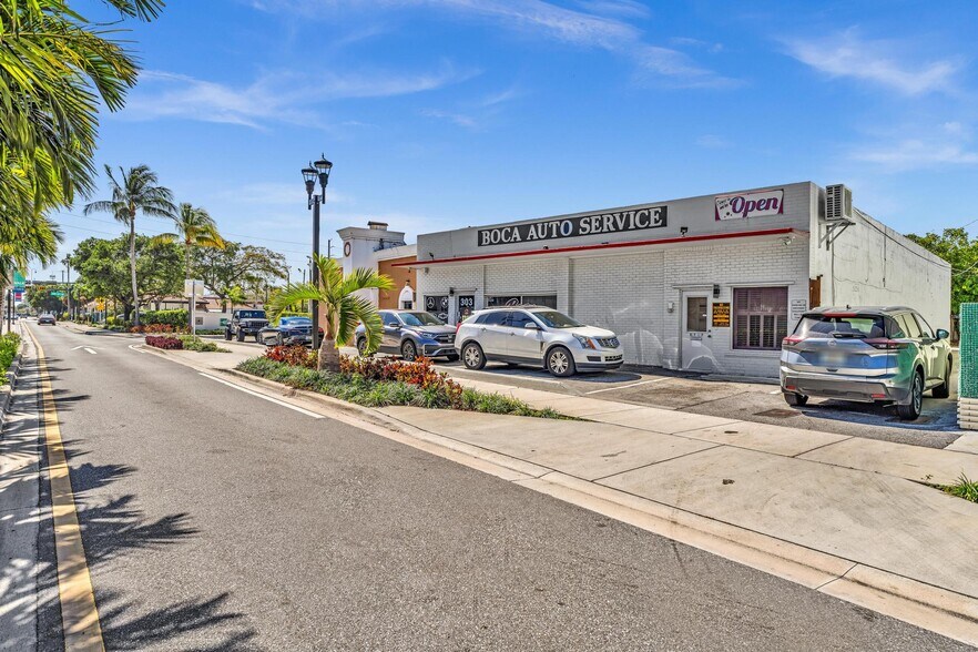 More Photos Of 303 NW 1st Ave, Boca Raton Warehouse For Sale