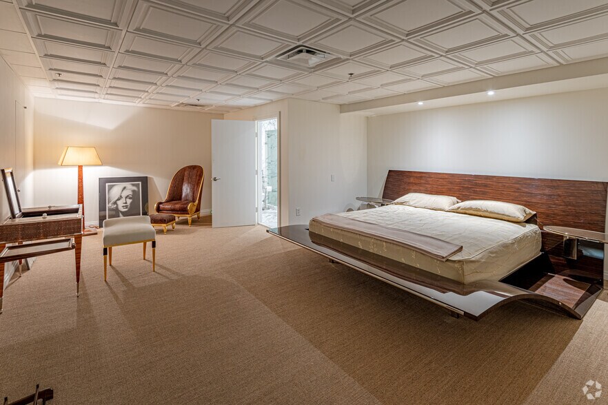 More Photos Of 480 Mundet Pl, Hillside Manufacturing For Sale