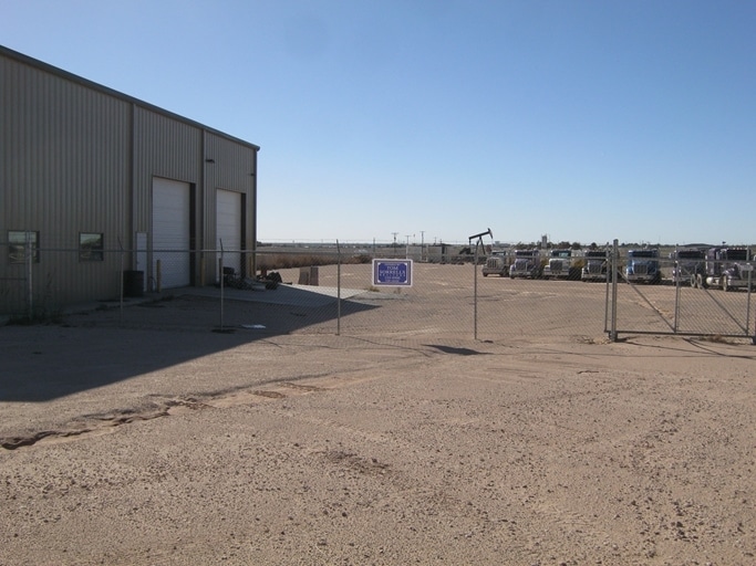 More Photos Of 8296 W Interstate 20, Midland Warehouse For Lease