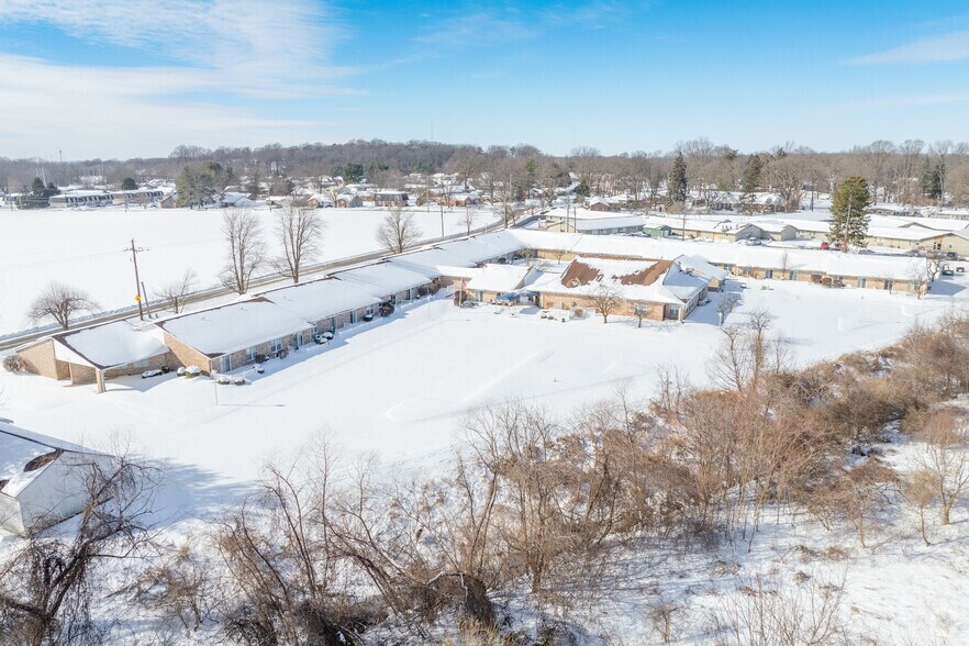 More Photos Of 150 Fox Ridge Dr, Vincennes Congregate Senior Housing For Sale