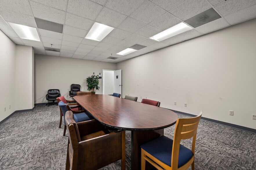 More Photos Of 8025 North Point Blvd, Winston-Salem Office For Lease