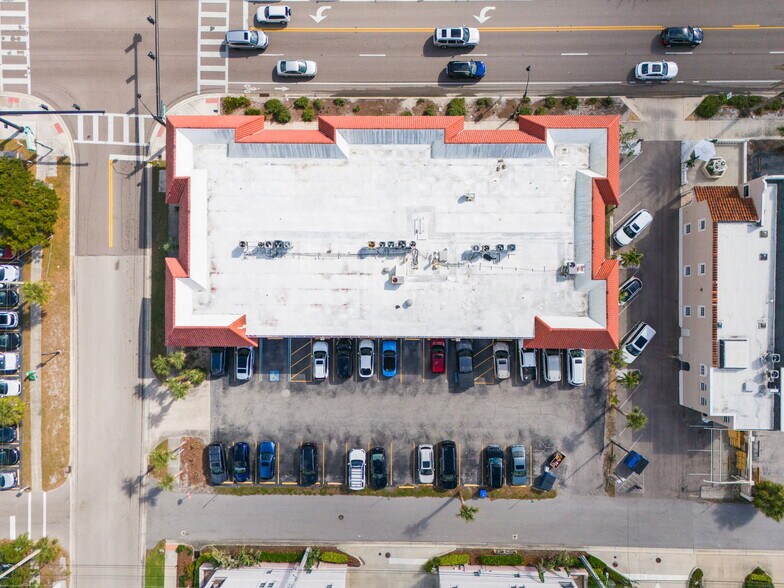 More Photos Of 400 S Tamiami Trl, Venice Medical For Sale