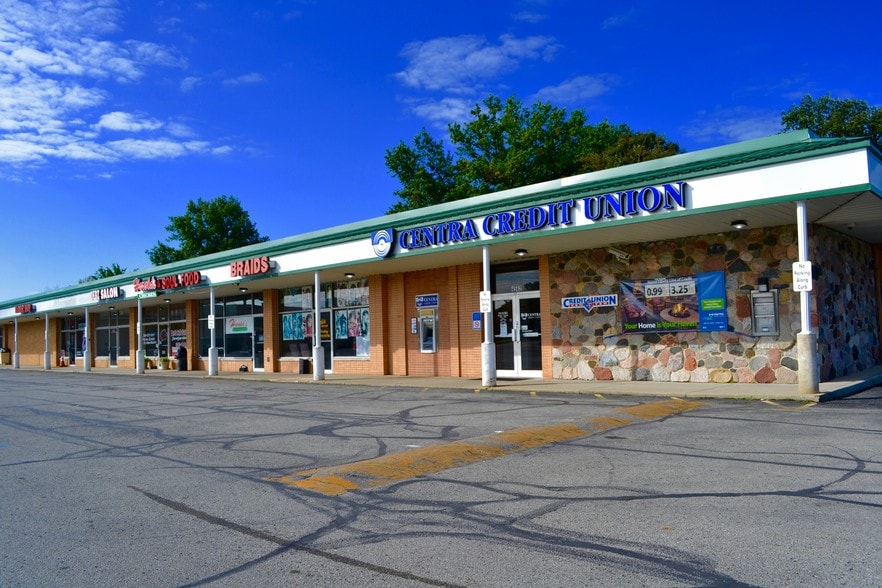 More Photos Of 4540-4590 N Shadeland Ave, Indianapolis Unknown For Lease