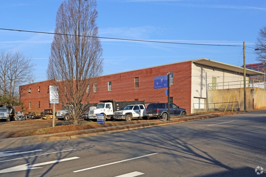 More Photos Of 301 W Cabarrus St, Raleigh Flex For Lease