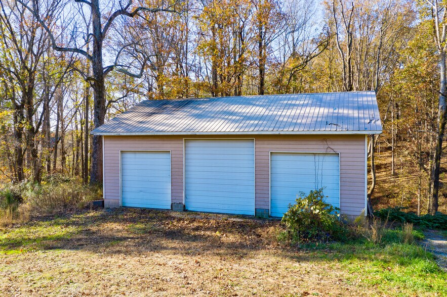 More Photos Of 5774 Henry Bailey Rd, Sugar Hill Land For Sale